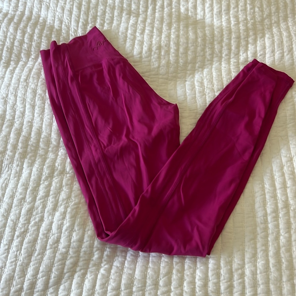 Alphalete leggings